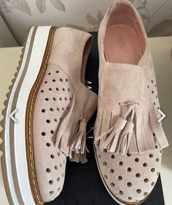 Marccain beige chunky sole shoes size 39