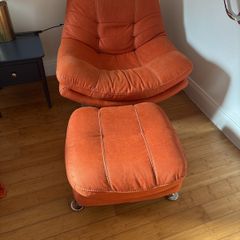 lounge chairs
