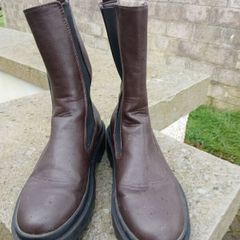 Pair of Brown Women's Boots