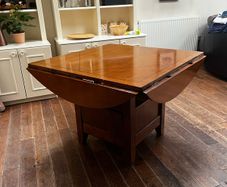 Warm wooden inlaid round/square dining table with storage