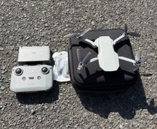 DJI Mini 4k Drone, 4 Batteries, Charging Hub, RC Controller + Accessories