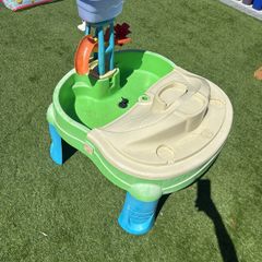 water and sand play table