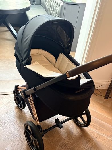 Cybex Priam Platinum Rose Gold 3in1 Travel System. Professionally Cleaned