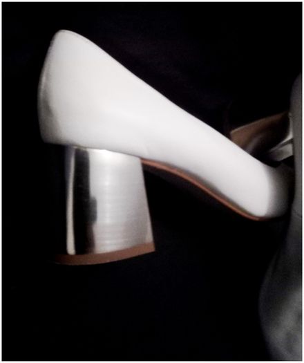 Schuh White Court Shoes