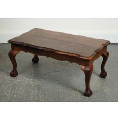 Antique Hardwood Coffee table with claw and ball feet bought on pamona for 699 euro