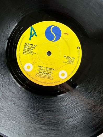 Madonna 12 inch single Like a virgin in vg condition