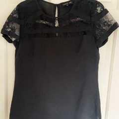 Label lab velvet look lace top size 8