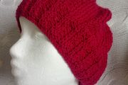 Hand-knitted Hat (New)