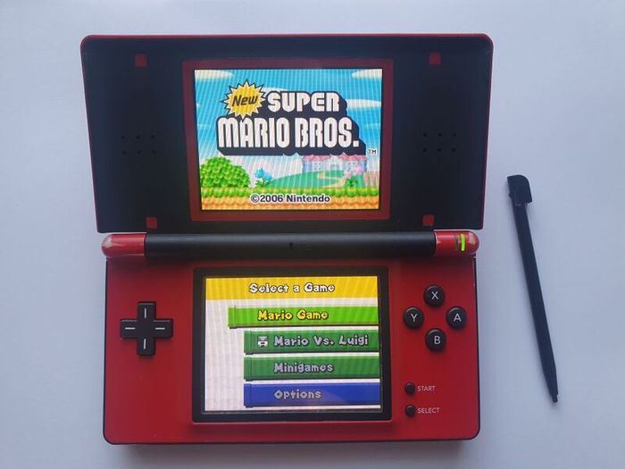 Nintendo DS Lite black/red
