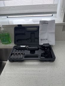electric screw driver and bits