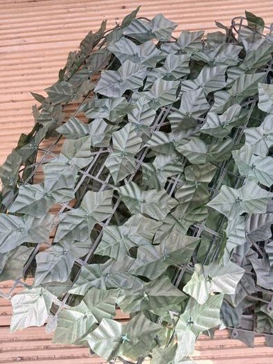 Artificial leaf privacy screening