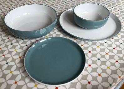 F&F HOME Aura Sea Green 12 Piece Dinner Set x 2 + Serving Bowls
