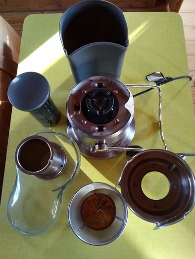 Breville JE4 Commercial Juicer