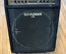 Behringer Ultrabass BXL3000A 300 Watt 2-Channel Bass Amplifier With A 15-Inch Speaker And 7-Band Graphic Equalizer With Compressor And Ultra Bass
