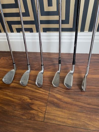 Golf Clubs (6 clubs)