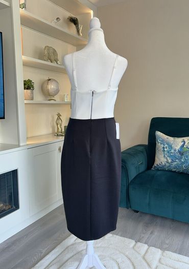 Reduced: Brand-New Stunning Black-and-White Lipsy Dress