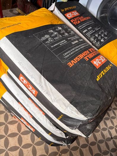 Flexible tile adhesive white  10 x 20kg bags