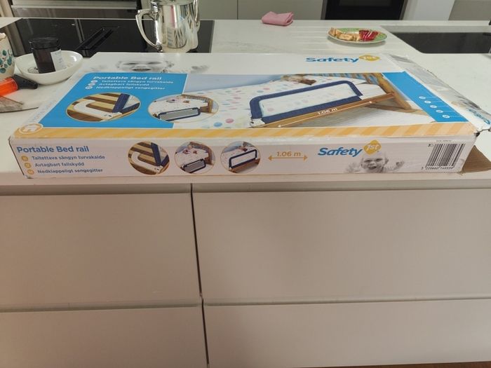 Portable bed rail
