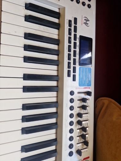 Keyboard