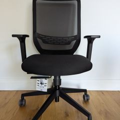 Dauphin to-sync Ergonomic Office Chair