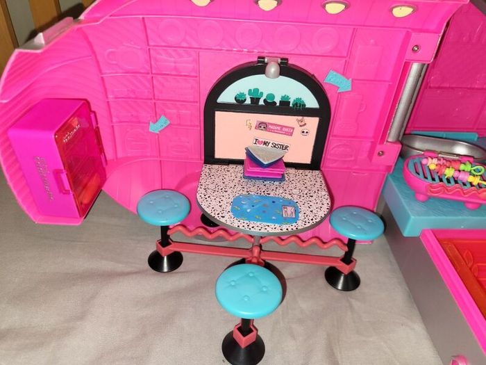 LOL Glam n Go Campervan