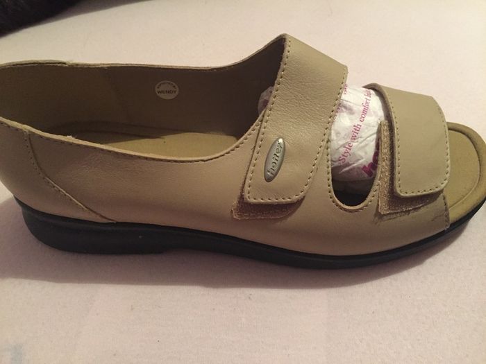 BNIB Hotter Comfort Concepts Shoes size 7