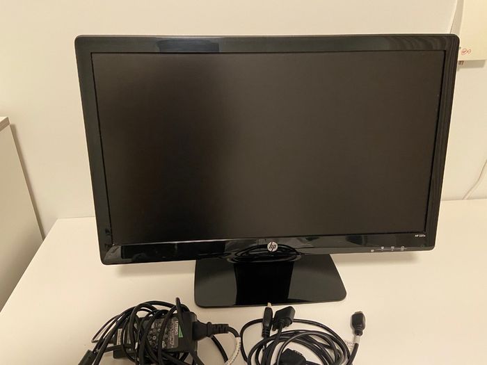 Hp2311x23 Lcd Screen, Vga And Hdmi Ports