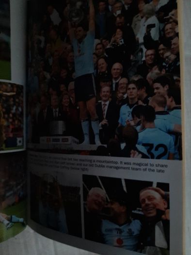 book Hardback Gaa Bernard Brogan The Hill