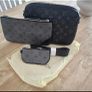 Lv messenger bag Image 3