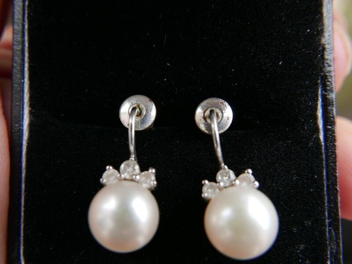 Vintage 14k Solid White Gold Round Bead Cultured Pearl Diamond Earrings 3,37g