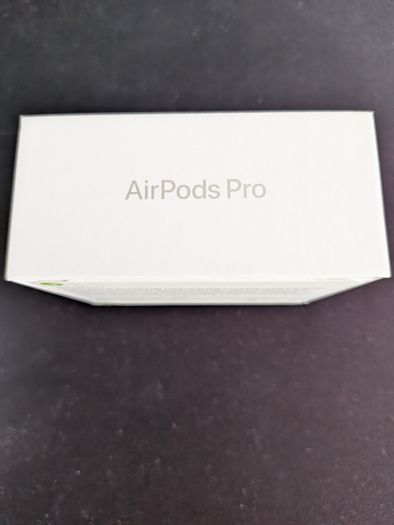 Brand New In Box & Factory Sealed Apple Iphone 17 Pro (256gb, Cosmic Orange) And Airpods 3
