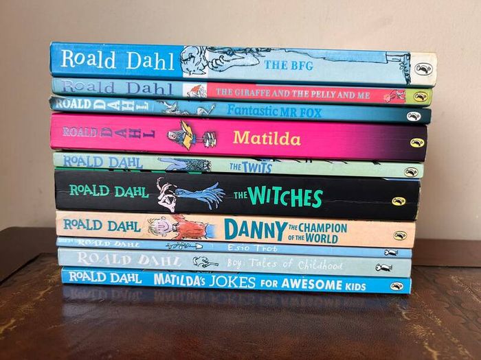Roald Dahl Books x 9