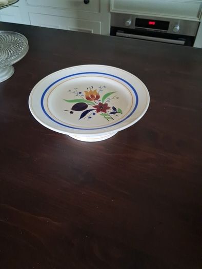 Vintage hand painted cake stand