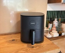 COSORI Air Fryer 4.7L Compact Air Fryer Oven