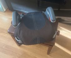Kids car seat