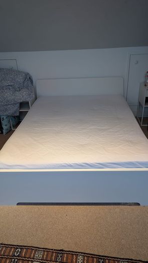 Bed base