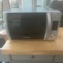 Microwave working perfectly Image 4