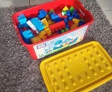 large box (277pcs) of first builders mega blocks