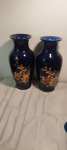vases
