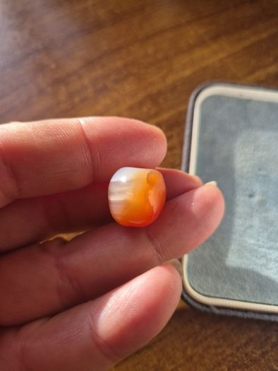 Vintage Polishes Agate Pendant