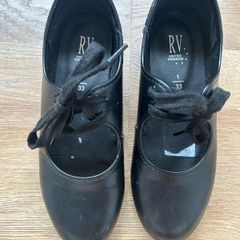 Girls Tap Shoes Size 1