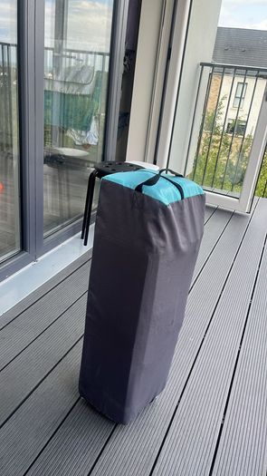travel cot