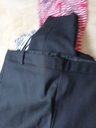Zara Woman  Black Trousers.   S. M-12.  B.N.W.T.