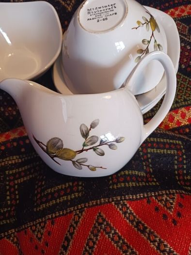 1960s Midwinter Style craft,pattern, pieces