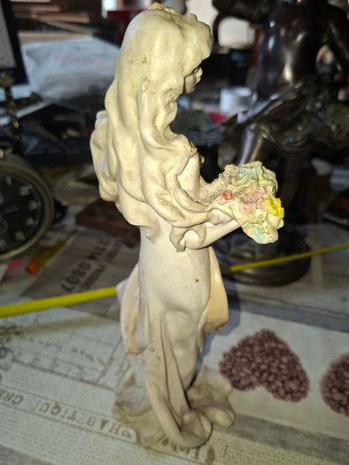 Beautiful Old Figurine distinctive Art Nouveau style of Italian sculptor, depicting an elegant woman in a flowing pastel gown holding a floral arrangement, Postage Available or Collection
