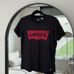 Levis  black tee shirt