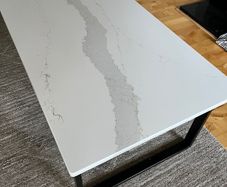 Granite and quartz , Calcatta mammo gold 1174mm x 635mm 20mm thick