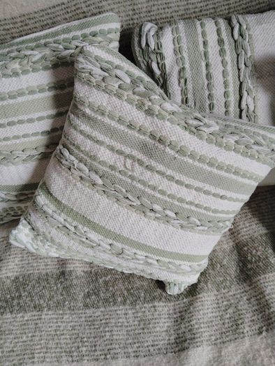 Cushions and throw