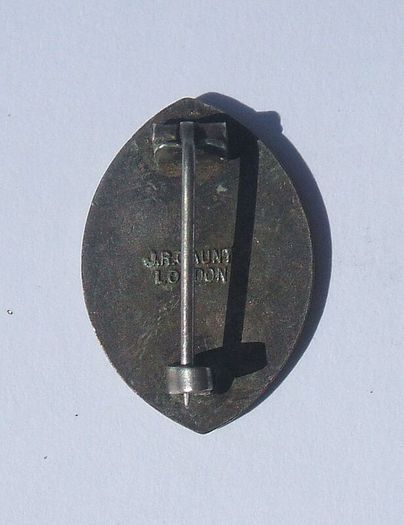 EDINBURGH COLLEGE OF DOMESTIC SCIENCE (graduate's badge) - a vintage enamel badge awarded with certificate (1930's to 1950's)