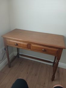 dressing table